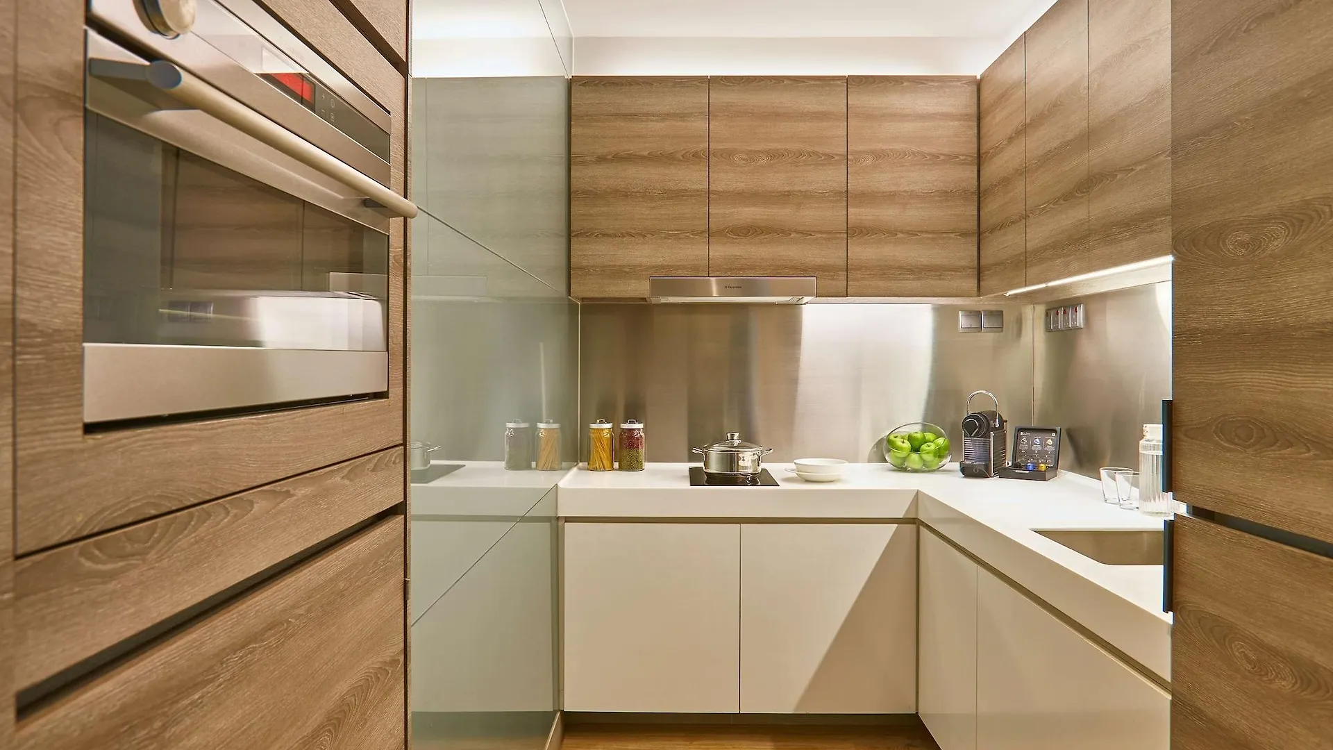 ***** Lägenhetshotell Pan Pacific Serviced Suites Beach Road, Singapore Singapore